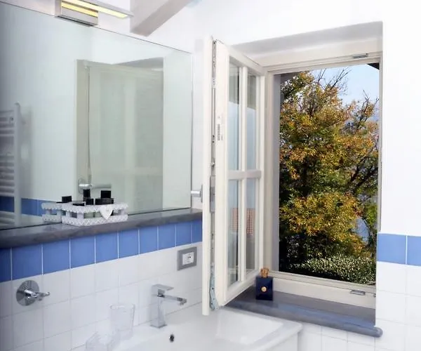 Casa Irma 펜션 카노비오