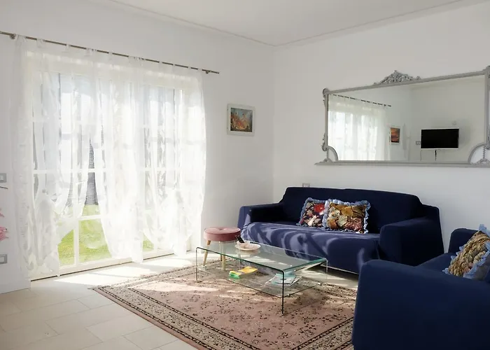 Casa Irma * カンノビオ